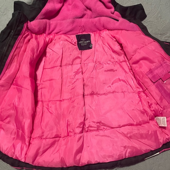 Donated to warming center 5 in 1 jacket for toddle w mittens - Picture 3 of 7